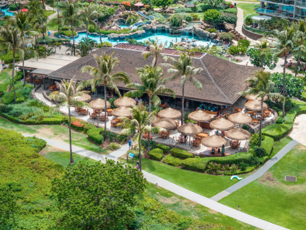 Luxury Oceanfront Condo in West Maui - Stunning Views & Amenities